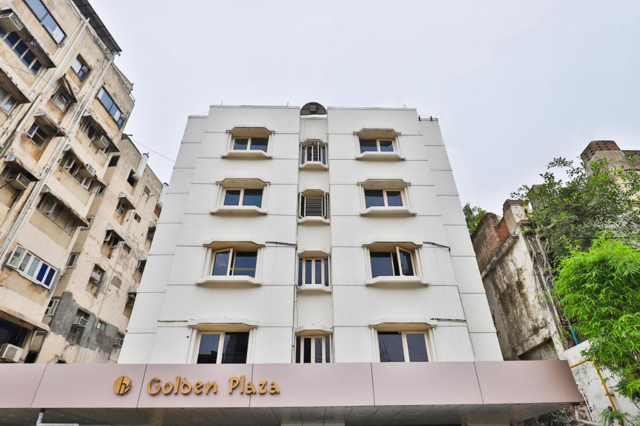 Oyo 2351 Hotel Golden Plaza Ахмедабад Экстерьер фото